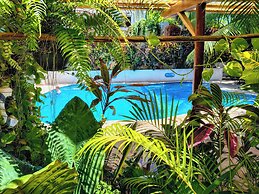 Hotel & Suites Oasis Bacalar