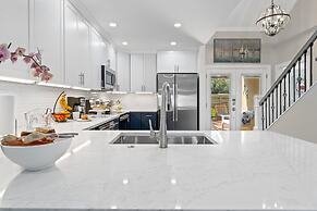 Beachwalk Villa 5204