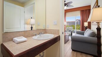 Luau I 6409/6411 - Flr4 - 2BR 2.5ba -