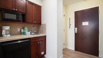 Luau I 6409/6411 - Flr4 - 2BR 2.5ba -