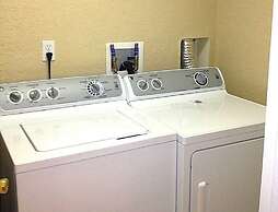 3BR Davenport Townhome by Watson-1337CL