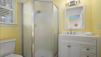 Nantucket Rainbow Cottages 20B Studio