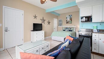 Nantucket Rainbow Cottages 20B Studio