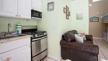 Nantucket Rainbow Cottages 20A Studio