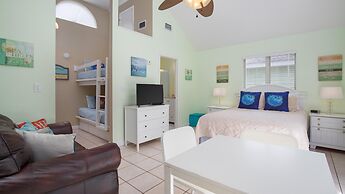 Nantucket Rainbow Cottages 20A Studio