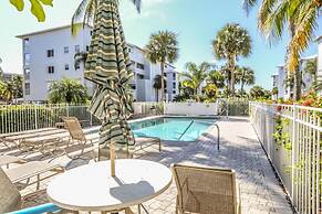 9462royalpel173rptco - Royal Pelican 173