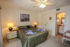 9462royalpel173rptco - Royal Pelican 173