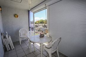 9462royalpel173rptco - Royal Pelican 173