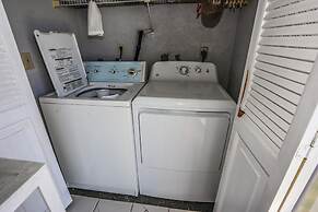 9462royalpel173rptco - Royal Pelican 173