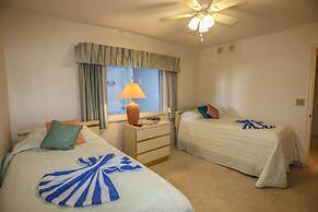 9462royalpel173rptco - Royal Pelican 173