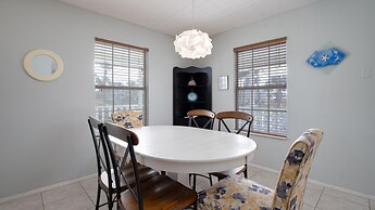 Pier Destiny 66 Pompano Street