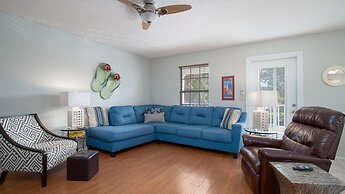 Pier Destiny 66 Pompano Street