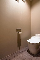 Gravity by The Hakuba Collection