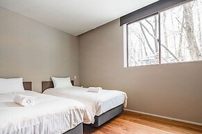 Gravity by The Hakuba Collection