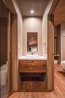 Gravity by The Hakuba Collection