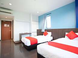 OYO 89487 Space Hotel