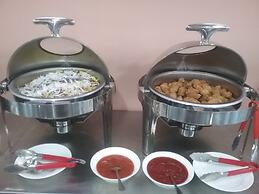 Royal Landmark Hotel