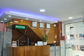 Royal Landmark Hotel