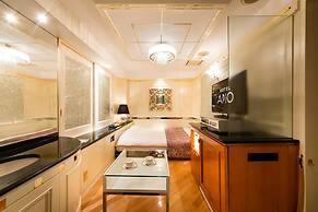 HOTEL APiO - Adults Only