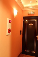 HOTEL APiO - Adults Only