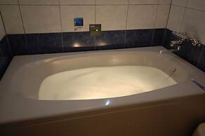 HOTEL APiO - Adults Only