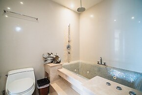 BangTao Beachfront by Lofty