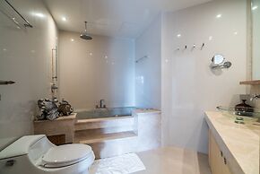 BangTao Beachfront by Lofty