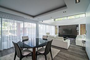 Diamond VIP villas by Lofty