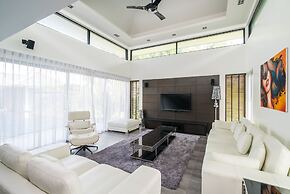 Diamond VIP villas by Lofty