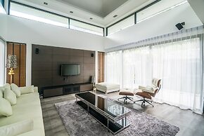 Diamond VIP villas by Lofty