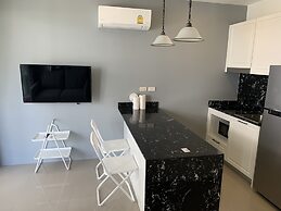 Palmyrah Surin by Lofty