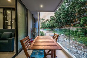 Palmyrah Surin by Lofty