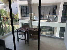 Palmyrah Surin by Lofty