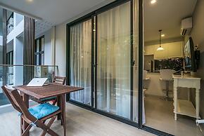 Palmyrah Surin by Lofty