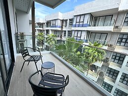 Palmyrah Surin by Lofty