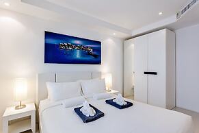 Kata Ocean View Condominium by Lofty