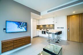 Oceanstone Resort by Lofty