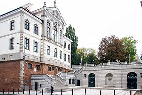 Kopernika Srodmiescie Apartment