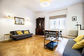 Kopernika Srodmiescie Apartment