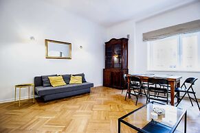 Kopernika Srodmiescie Apartment