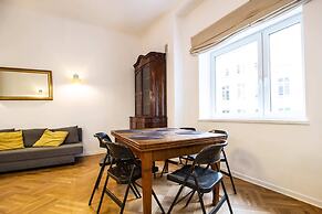 Kopernika Srodmiescie Apartment