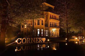 Meihua Lake Corner B&B