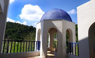 Meihua Lake Corner B&B