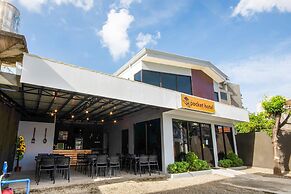 Super OYO 495 The Pocket Hotel