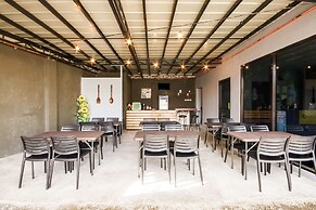 Super OYO 495 The Pocket Hotel