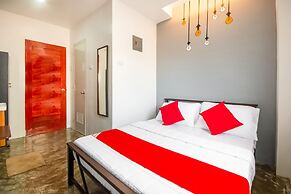 Super OYO 495 The Pocket Hotel