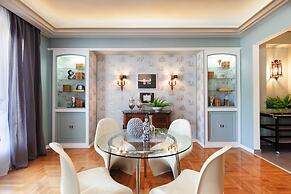 Acropoli's Luxury Apartment