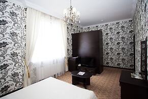 Sweet Hall Hotel