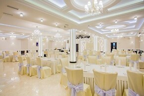 Sweet Hall Hotel