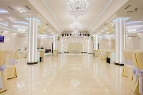 Sweet Hall Hotel